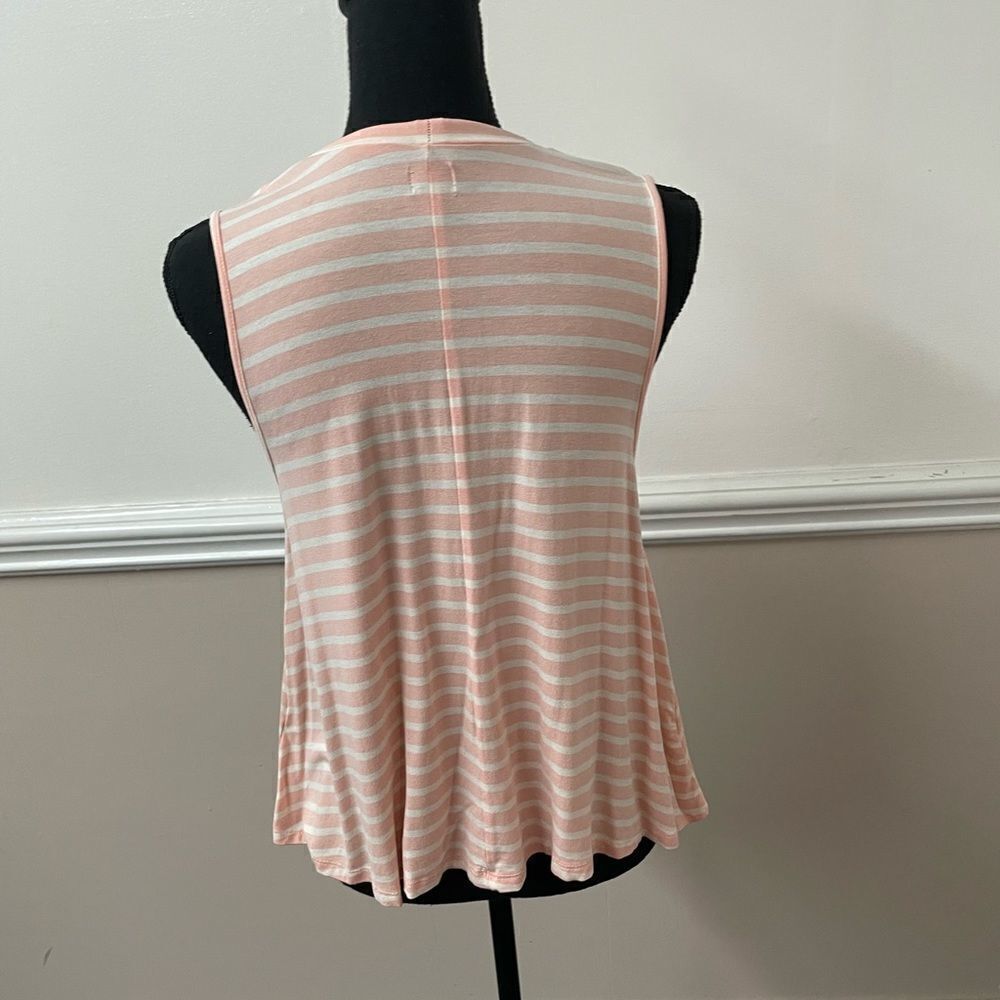 True Craft Striped High Neck Tank Top - Picture 3 of 4